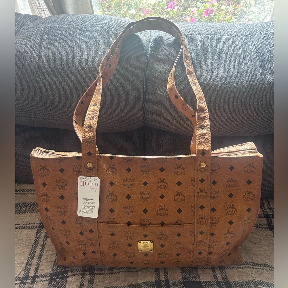 MCM Munchen Cognac Visetos Signature Leather and Canvas XXL Travel Tote Bag RARE
